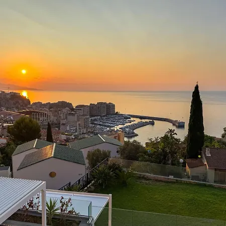 Mont Des Olives - Cap D'ail- App6 *